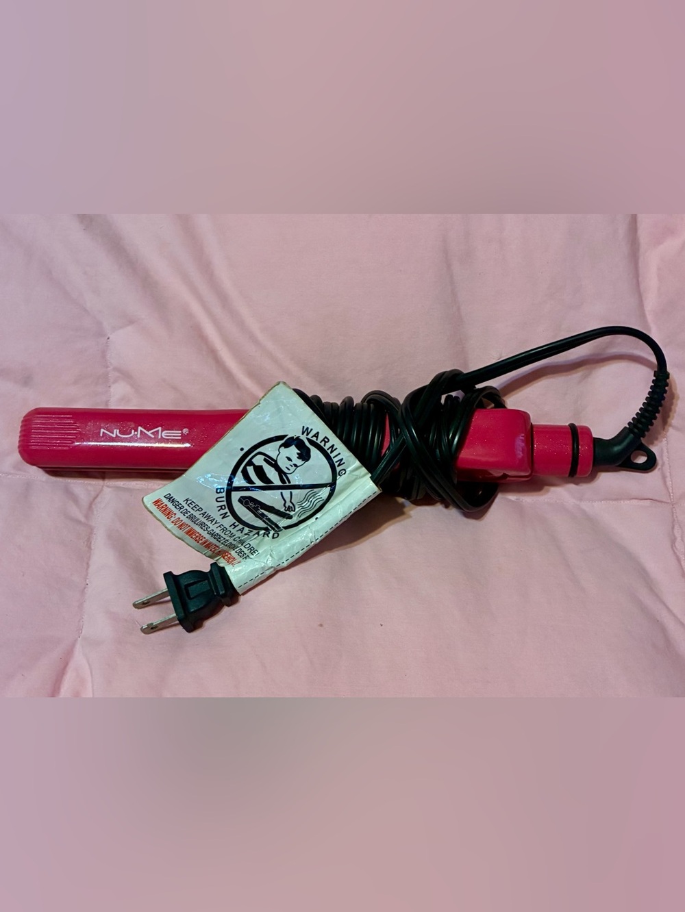 NuMe Power Couple Pink Hair Straightener